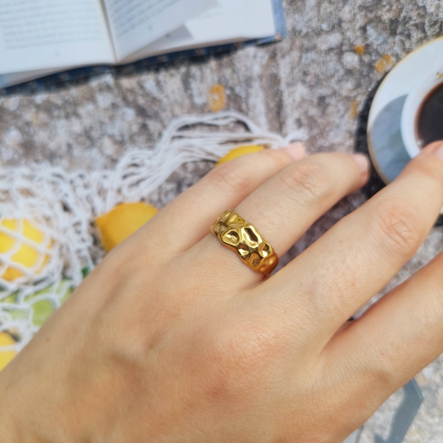 LUNA ring